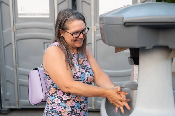 Portable Toilet Options We Offer in Comer, GA